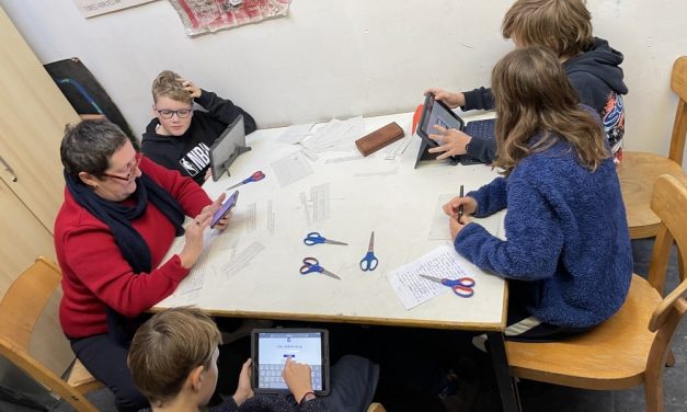 Zesdejaars van ’t Speelscholeke schrijven een brief aan de federale onderhandelaars